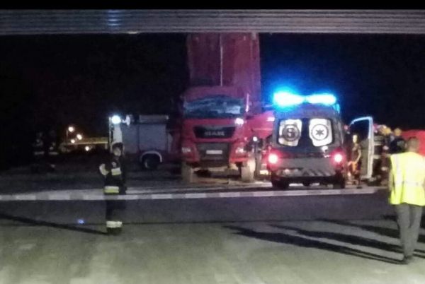 Śmierc kierowcy ciężarówki na budowanym odcinku trasy S8