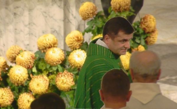 Ks. Krzysztof Woźniak pożegnał się z parafianami