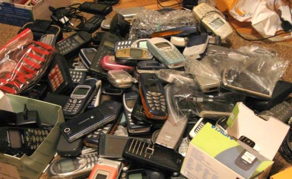 Zbiórka zużytych telefonów