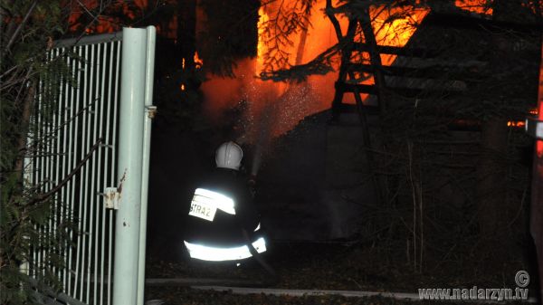 Pożar domku letniskowego w Rozalinie