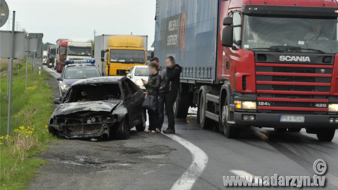 Pożar osobówki na trasie katowickiej