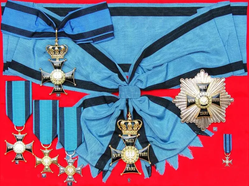 ORDER KRZYŻA WOJENNEGO V I R T U T I  M I L I T A R I