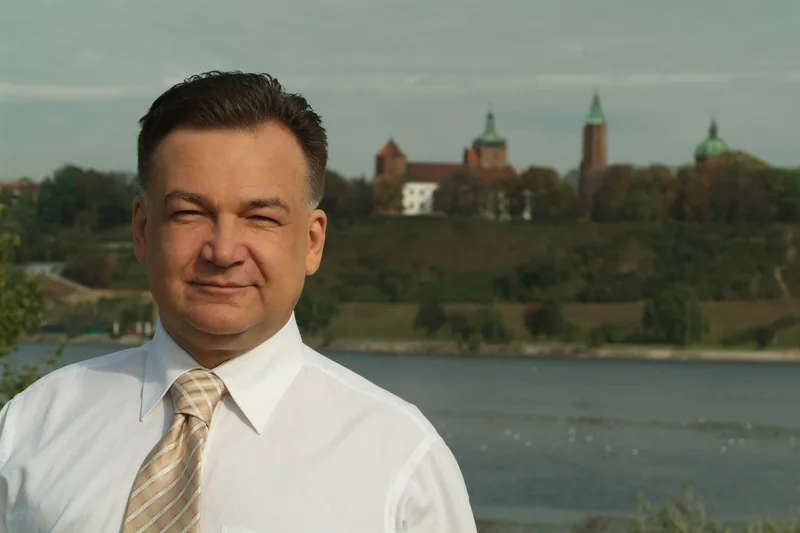 Adam Struzik niszczy „Mazowsze”