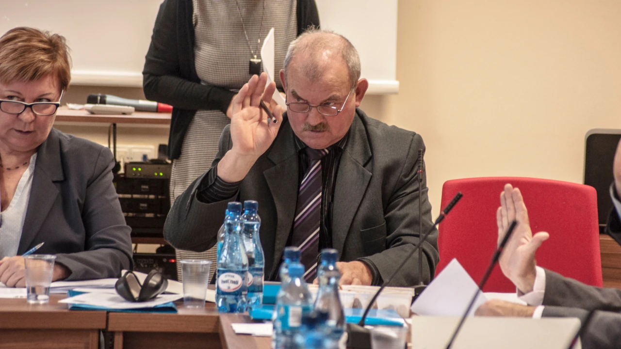 Zawiadomienie o zwołaniu XXVIII sesji RG
