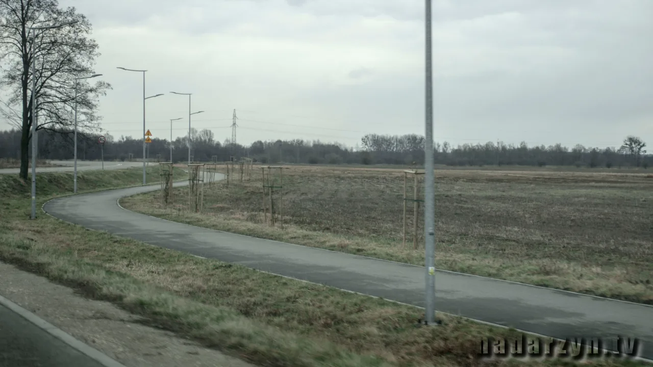 Jest wykonawca na ścieżki rowerowe, ale dużo droższy
