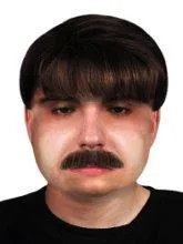 POLICJA POSZUKUJE SPRAWCÓW NAPADU NA KANTOR