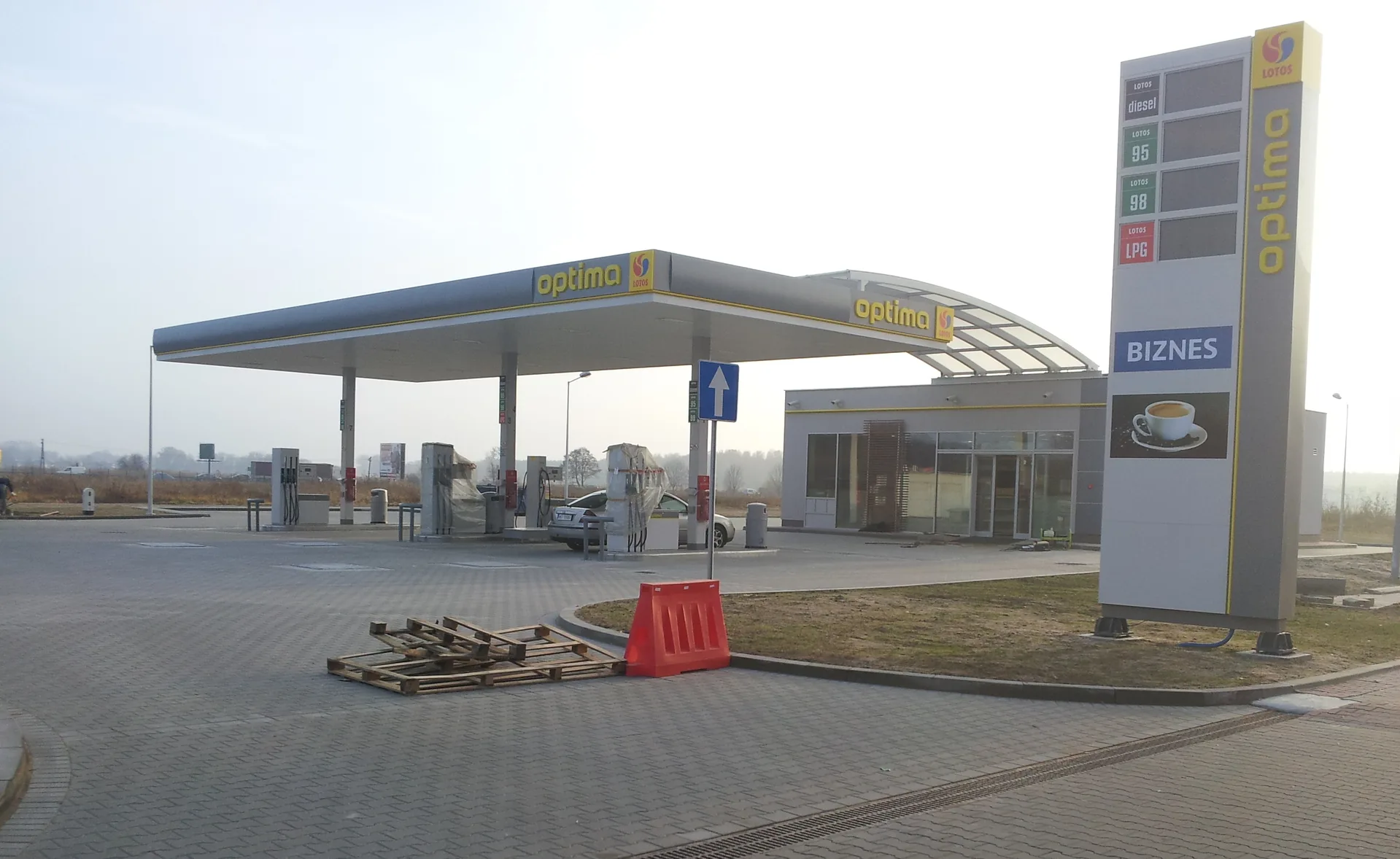 Otwarcie stacji benzynowej