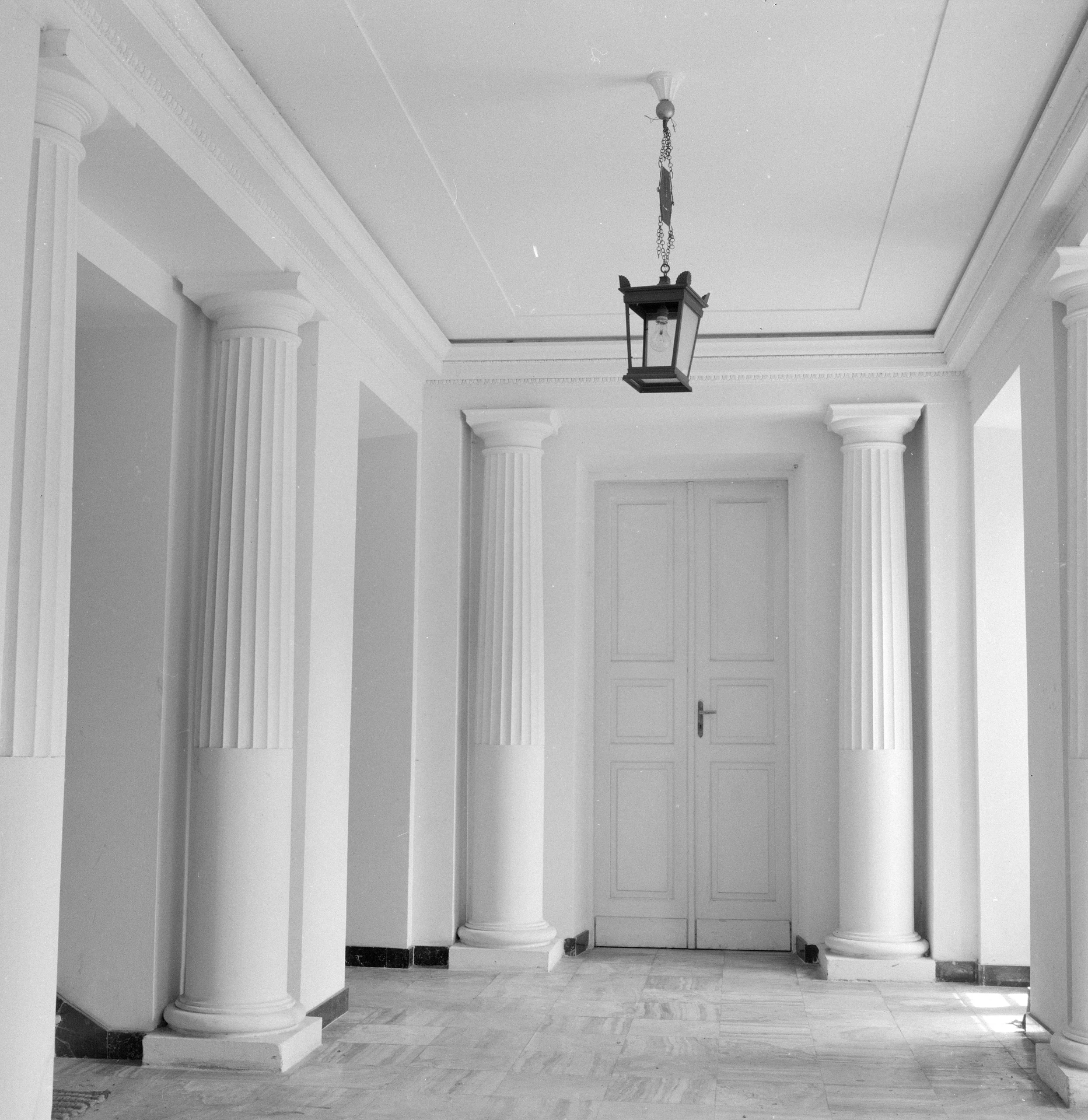 „Pałac Sobolewskich – wnętrze – hall”